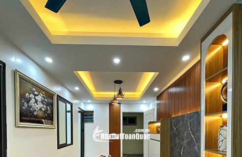 Cần bán 2 ngủ 1 vs tòa hh3 linh đàm giá chỉ 2.1 tỷ - LH 0986726539