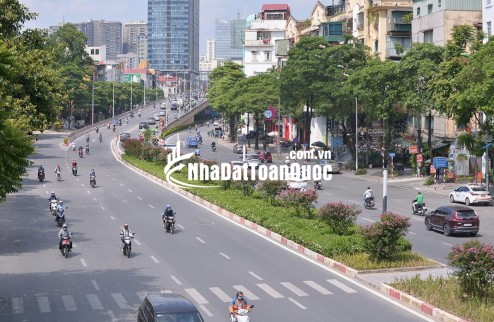 Bán nhà phố Trần Duy Hưng-Cầu Giấy – 51 m², Phân Lô, Ô Tô Tránh – 20.6 Tỷ