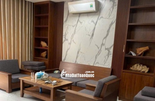 Hàng độc phố Ngọc Lâm, 71m2 view Hồ, ô tô tránh, dòng tiền đỉnh cao, giá 26 tỷ