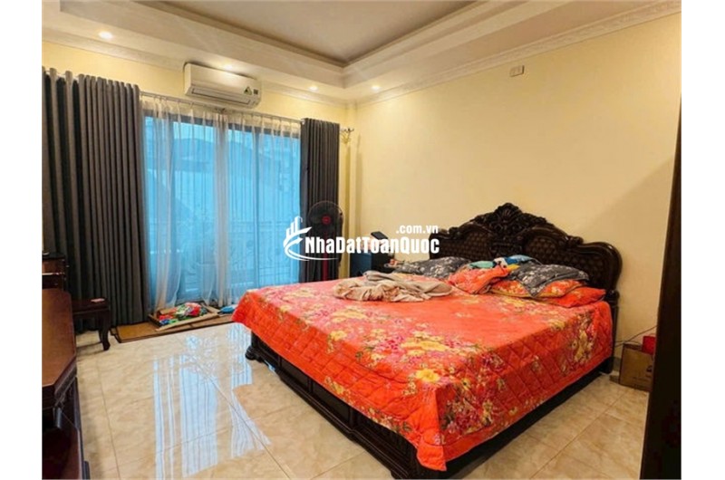 CẦN BÁN NHÀ BỒ ĐỀ LONG BIÊN 19.9 TỈ