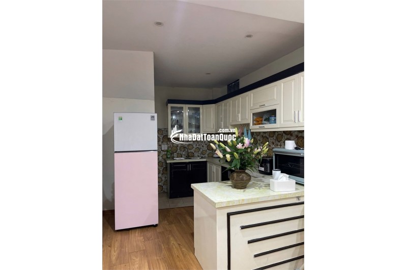 Bán Nhà 4 Tầng An Dương Vương – Tây Hồ – 42m², MT 4.2m – Ô Tô Đỗ Cửa – Chỉ 8.7 Tỷ!