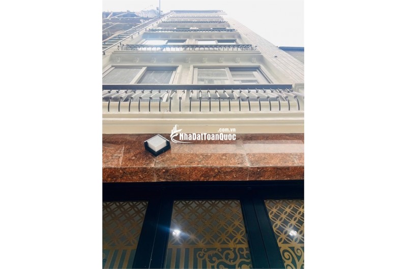 Bán Nhà52m² x 7 Tầng Thang Máy – Ngõ 205 Xuân Đỉnh – MT 4.7m – Dòng Tiền 80 Triệu/Tháng – Chỉ 15.8 Tỷ!