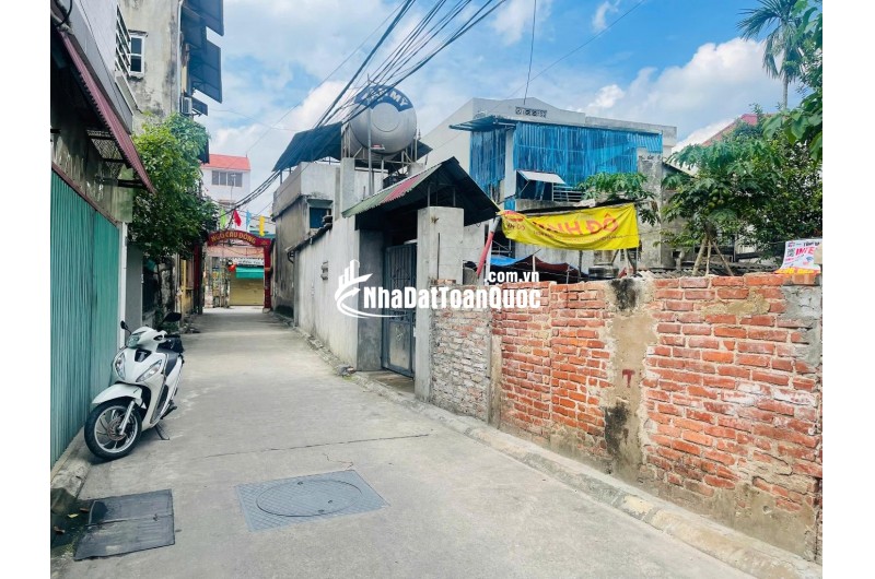Bán đất tặng dãy nhà trọ cho thuê dòng tiền tại làng nghề sầm uất Kiêu Kỵ hơn 6 tỷ ngõ ô tô rộng