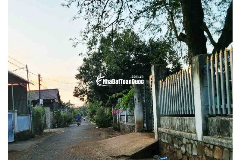 Lô Đất Vị Trí Vàng Gần KCN Hòa Phú- TP. BUÔN MA THUỘT - ĐĂK LĂK - Chỉ 775 Triệu!**