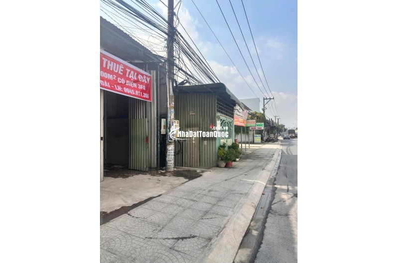 Cho thuê nhà xưởng 211m2 mặt tiền đường Trần Quang Diệu Dĩ An BD