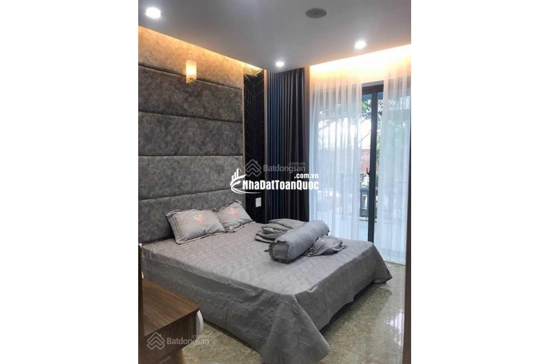 Cho thuê lâu dài nhà vườn tại Đông La 520m2. 3PN, full đồ cao cấp, 15tr/tháng, gần Tố Hữu, gần công viên, hồ điều hòa