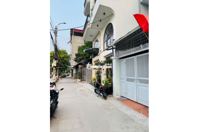 BÁN NHÀ BỒ ĐỀ 21 tỷ 82m VIEW HỒ KINH DOANH Ở PHÙ HỢP,LONG BIÊN HÀ NỘI