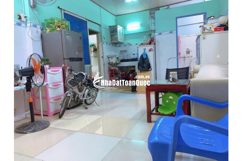 BÁN NHÀ PHAN ĐÌNH THÔNG BÌNH TÂN - HẺM 6M - NGANG KHỦNG 7M 
72M - NHỈNH 5 TỶ