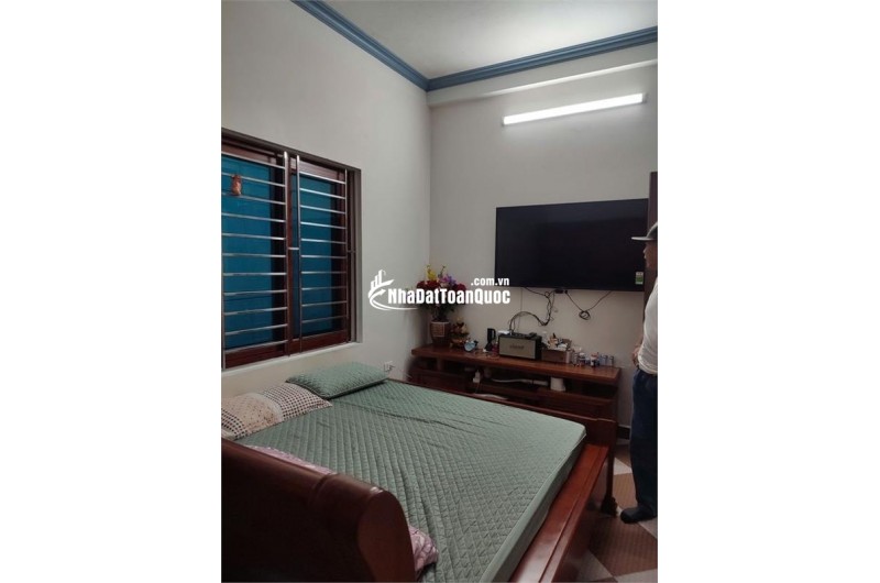 CẦN BÁN NHÀ PHỐ NGUYỄN SƠN,LONG BIÊN HÀ NỘI 20 TỈ