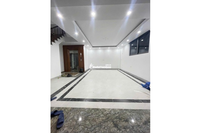 Bán Nhà Phố Tô Vĩnh Diện - 50m x 6 Tầng - Phân Lô - Ô Tô Tránh Trước Nhà - Giá 19,8 Tỷ