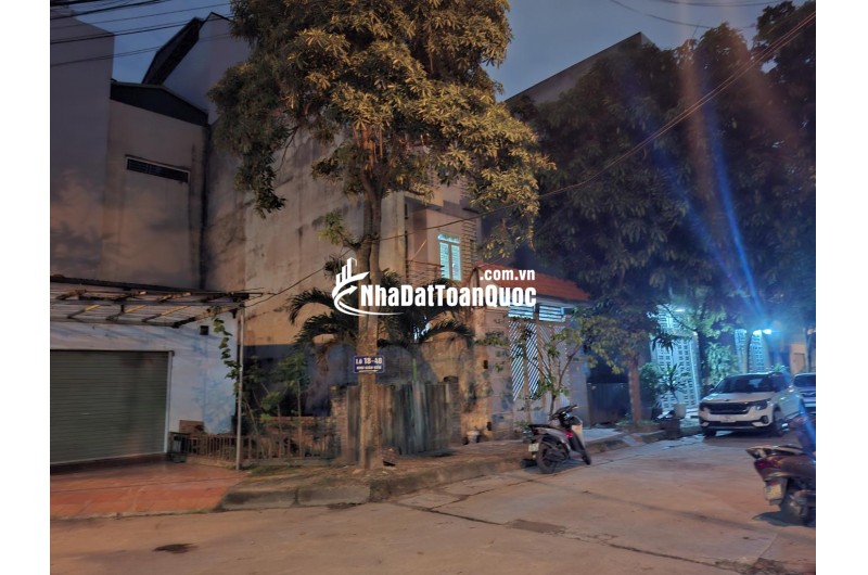 NGỌC THỤY nhỉnh 20 tỷ 80m KHU NHÀ VỈA HÈ PHÂN LÔ Ô TÔ,LONG BIÊN HÀ NỘI