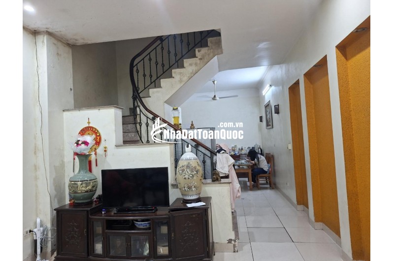 NGỌC THỤY nhỉnh 20 tỷ 80m KHU NHÀ VỈA HÈ PHÂN LÔ Ô TÔ,LONG BIÊN HÀ NỘI