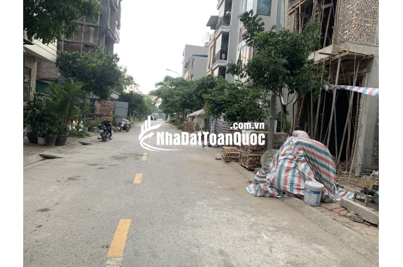 BÁN NHÀ THẠCH BÀN nhỉnh 16 tỷ 60m KHU PHÂN LÔ VỈA HÈ 2 MẶT THOÁNG,LONG BIÊN