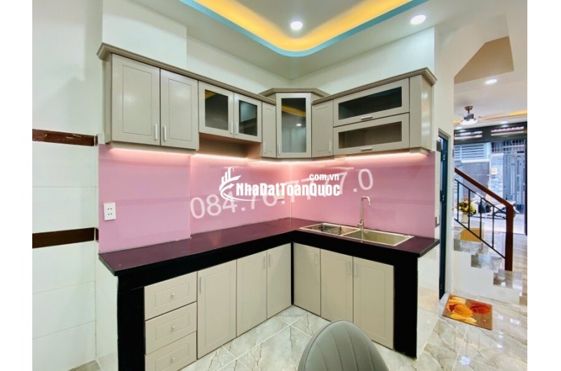 BÁN NHÀ HXH 4 TẦNG, 4PN, 4WC - QUANG TRUNG, GÒ VẤP - 5.7 TỶ - 33M2 - NHÀ MỚI ĐẸP - LIỀN KỀ TIỆN ÍCH