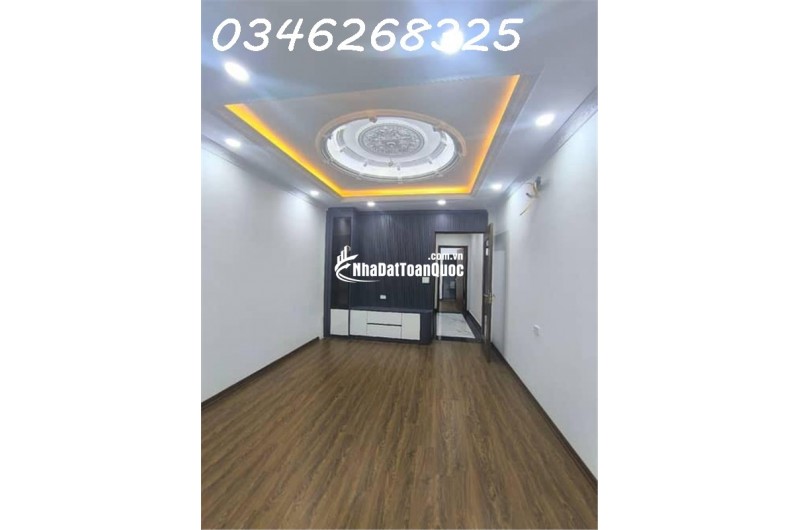 NHÀ MỚI GẦN LINH ĐÀM - THANG MÁY CHẠY VÙ VÙ - Ô TÔ VÀO NHÀ - KINH DOANH ĐỈNH - VÀI BƯỚC RA MẶT PHỐ