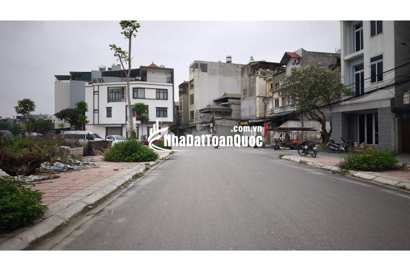 NHÀ MỚI NGỌC THỤY nhỉnh 9 tỷ 50m NGÕ Ô TÔ KINH DOANH ĐỈNH,LONG BIÊN HÀ NỘI