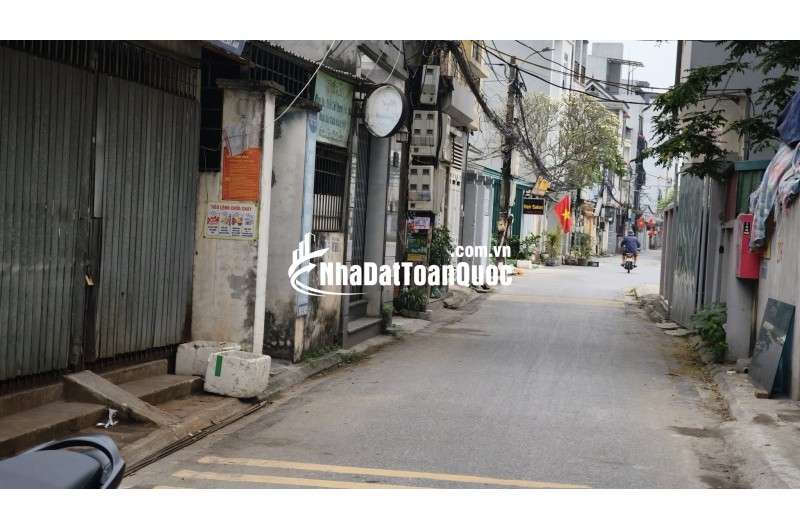 NHÀ MỚI NGỌC THỤY nhỉnh 9 tỷ 50m NGÕ Ô TÔ KINH DOANH ĐỈNH,LONG BIÊN HÀ NỘI