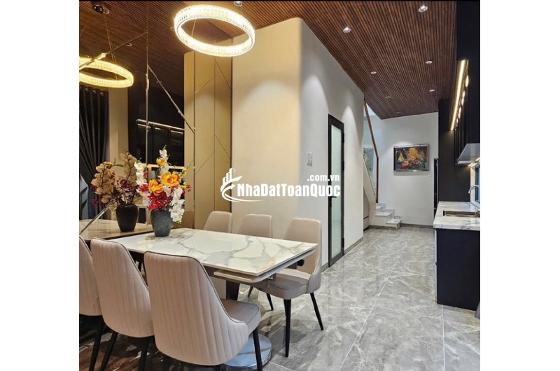 Q7- TIỂU BIỆT THỰ- CÁCH MẶT TIỀN PHẠM HỮU LẦU VÀI BƯỚC CHÂN- DT66m2 Giá Chỉ 6,5 Tỷ LH 0849.131.413 Tâm Nhà Đẹp