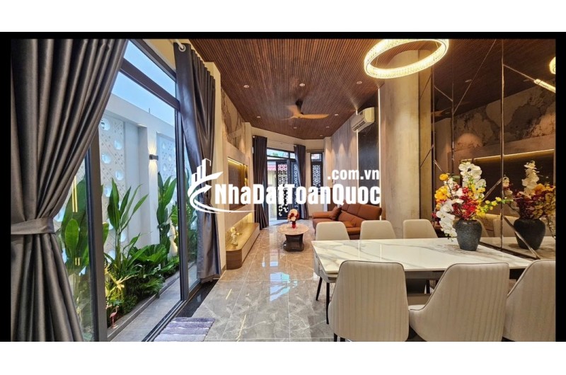 Q7- TIỂU BIỆT THỰ- CÁCH MẶT TIỀN PHẠM HỮU LẦU VÀI BƯỚC CHÂN- DT66m2 Giá Chỉ 6,5 Tỷ LH 0849.131.413 Tâm Nhà Đẹp
