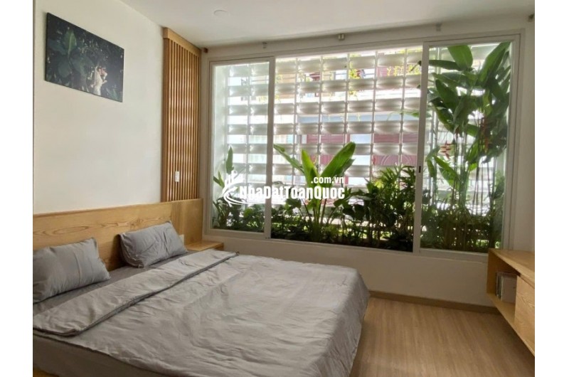 Bán nhà 4 tầng, 66m², 4PN, 4WC, Q.9, 9,05 tỷ, sổ hồng
```