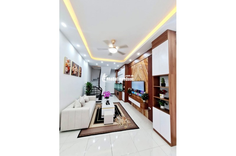 Bán nhà đẹp Văn Phú ngõ thông thoáng 2 ô tô tránh 4 tầng 59m2, tặng toàn bộ
 nội thất cao cấp giá chào 11,9Tỷ