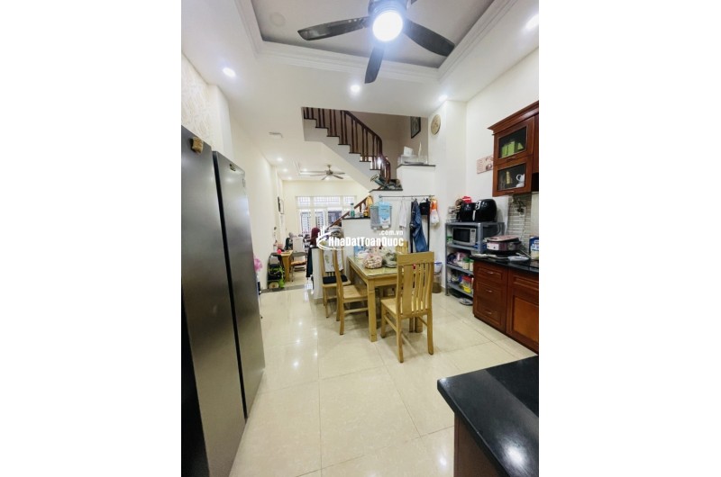 Bán nhà 3 tầng, 4PN, 4WC, 56m², 7.1 tỷ, Hiệp Bình Chánh, Thủ Đức