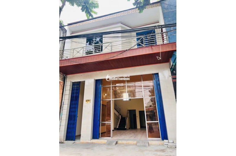 BÁN NHÀ CÁCH BIỂN XUÂN THIỀU 500M, DT 150M2 (2 TẦNG) SHR CHỈ 4.5 TỶ. LH:0909623435.