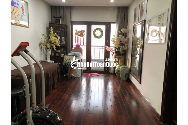 Bán căn hộ 116m², 3PN, Lương Yên, Hai Bà Trưng, 8.8 tỷ