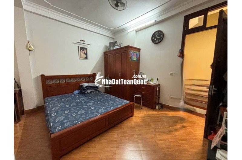 Bán nhà Chiến Thắng - Văn Quán, phân lô ô tô tránh - 5 tầng, 50m, 12,6 tỷ - Ở, kinh doanh