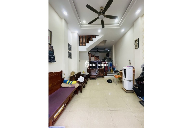 Bán nhà 3 tầng, 4PN, 4WC, 56m², 7.1 tỷ, Hiệp Bình Chánh, Thủ Đức