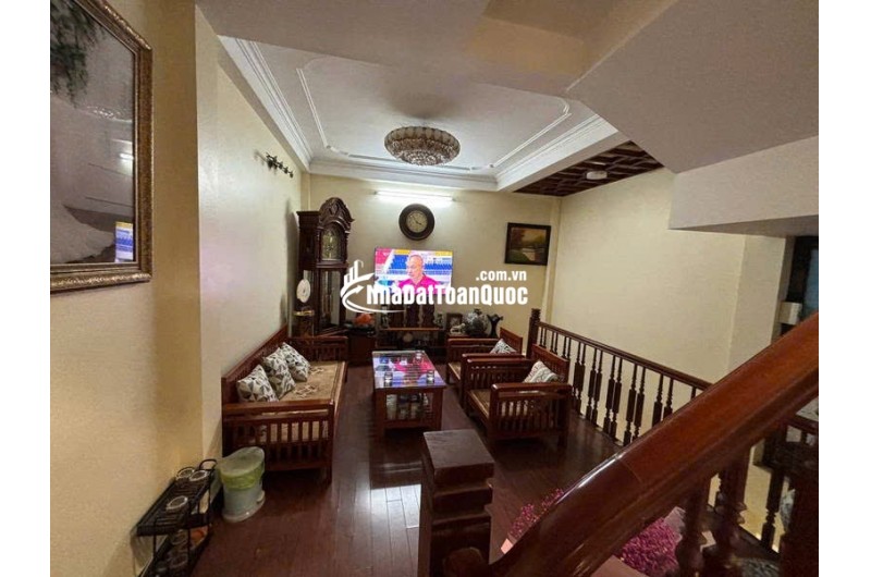 Bán nhà Chiến Thắng - Văn Quán, phân lô ô tô tránh - 5 tầng, 50m, 12,6 tỷ - Ở, kinh doanh