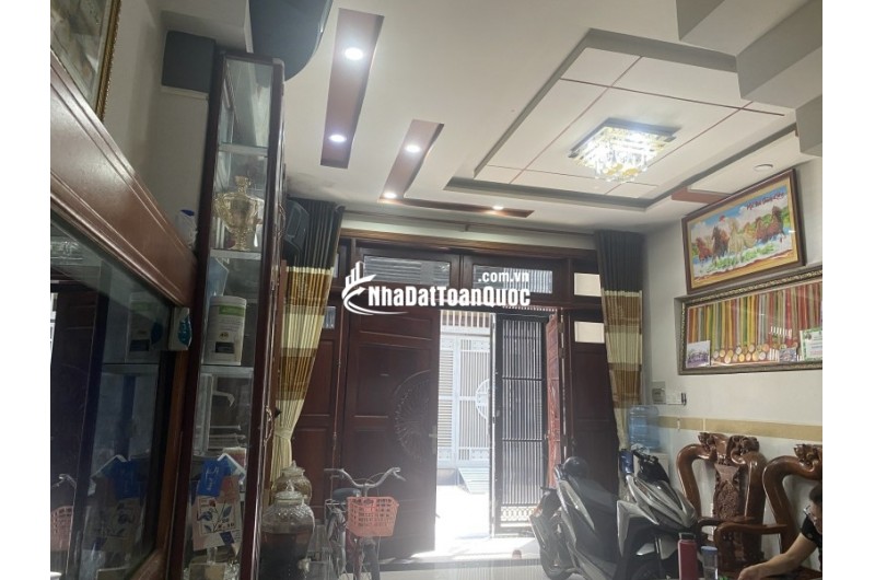 Bán nhà 4 tầng, 52m², 4PN, 4WC, Hiệp Bình Phước, Thủ Đức, 7.55  tỷ