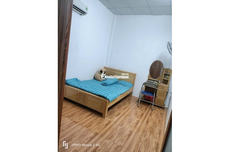 Bán nhà mặt phố Trịnh Hoài Đức, Q.9, 52m², 2 tầng, 4.5 tỷ, sổ hồng