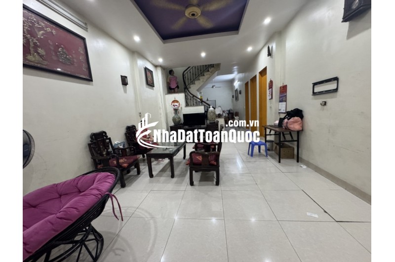 BÁN NHÀ NGỌC THỤY 23 tỷ 80m MẶT TIỀN 5m CÔNG VIÊN VỈA HÈ Ô TÔ ĐỖ CỬA