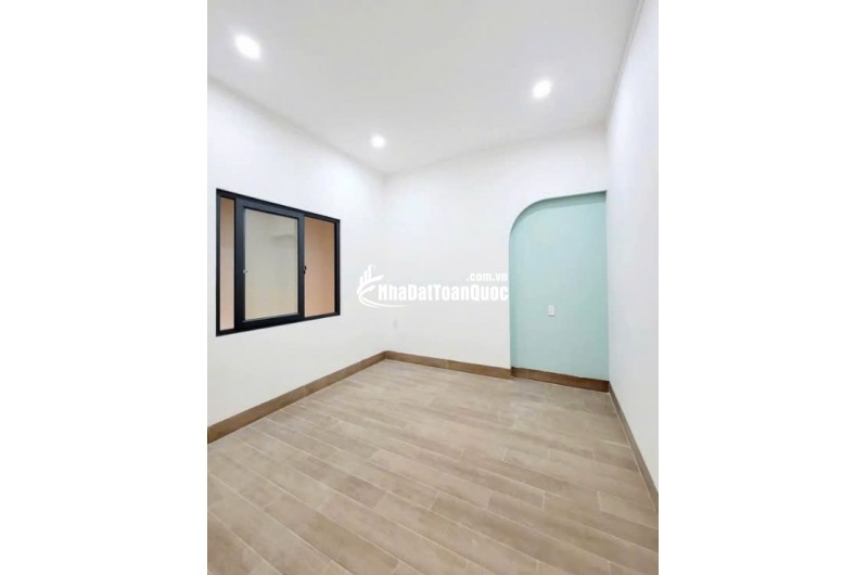 BÁN NHÀ PHỐ MT PHẠM VĂN HAI, BÌNH CHÁNH – SHR GIÁ CHỈ 2 TỶ 8