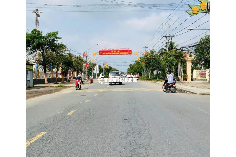 BÁN ĐẤT MT TRẦN VĂN THÔI MỸ LỘC, CẦN GIUỘC SHR CÔNG CHÚNG SANG TÊN NGAY CHỈ 650TR