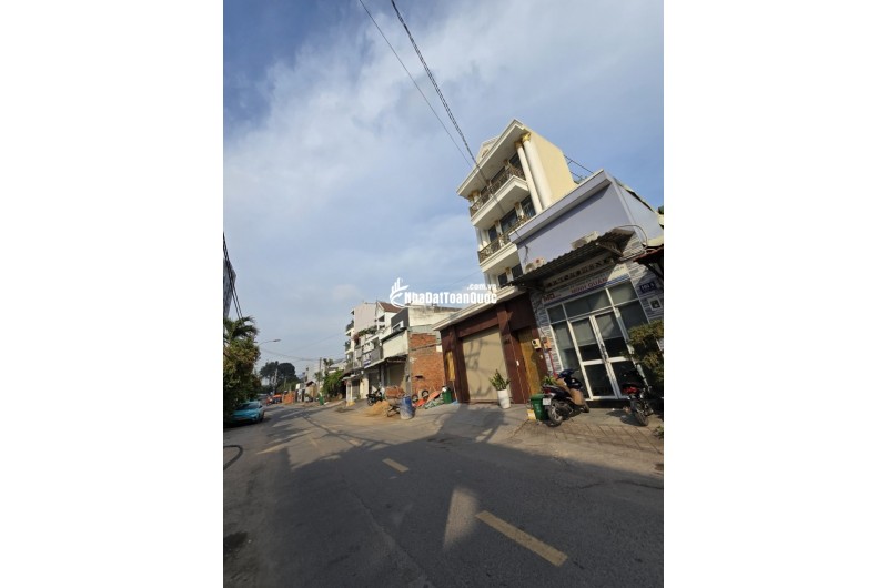 Bán nhà mặt phố Linh Trung, Thủ Đức, 52m², 3.95  tỷ, sổ hồng