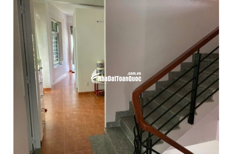 Bán nhà 3 tầng, 140m², 6.55  tỷ, Q.9, Long Thạnh Mỹ