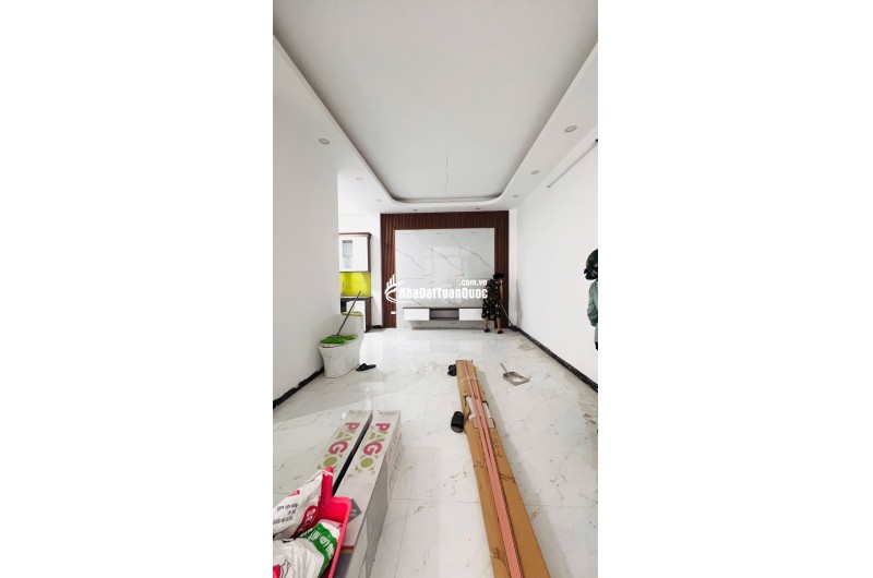 Bán Nhà Trương Định, Hoàng Mai , Mới kooong , thang máy 5T 42m2 3,6m Mặt tiền,giá 8,9 Tỷ