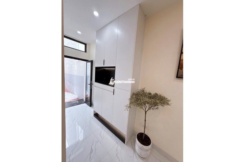 Bán Nhà Trương Định Hoàng Mai , 37m2 5T 4m mặt tiền giá 6,35 tỷ