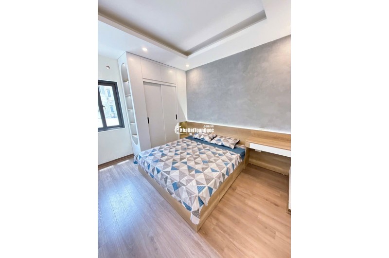 Bán Nhà Trương Định Hoàng Mai , 37m2 5T 4m mặt tiền giá 6,35 tỷ