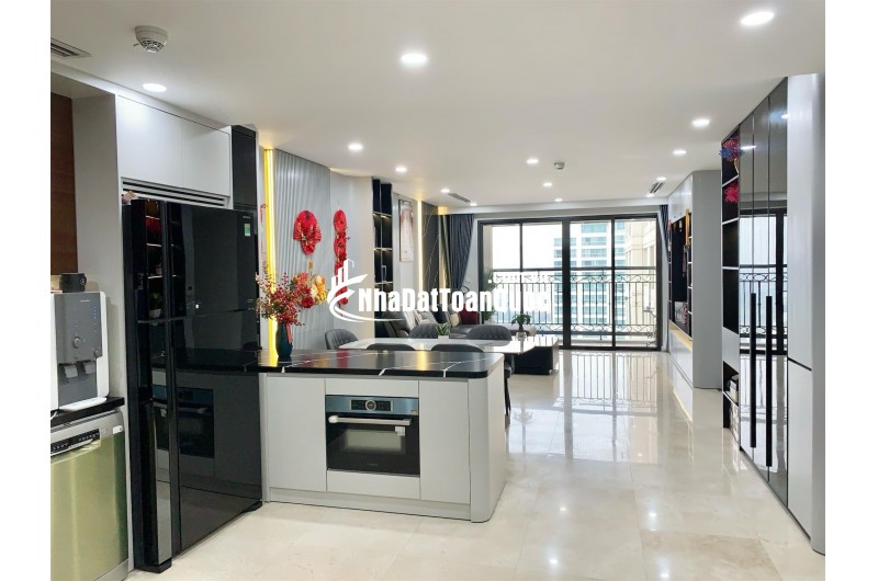 Chính chủ cần bán căn hộ góc 146m2 3pn 2wc tầng b19 tại d le roi soleil view sông hồng hồ tây