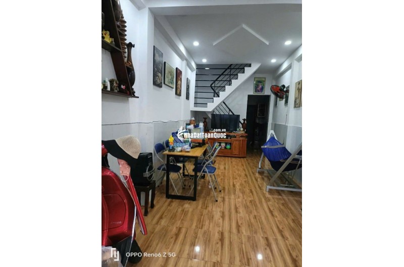 Bán nhà mặt phố Trịnh Hoài Đức, Q.9, 52m², 2 tầng, 4.5 tỷ, sổ hồng
