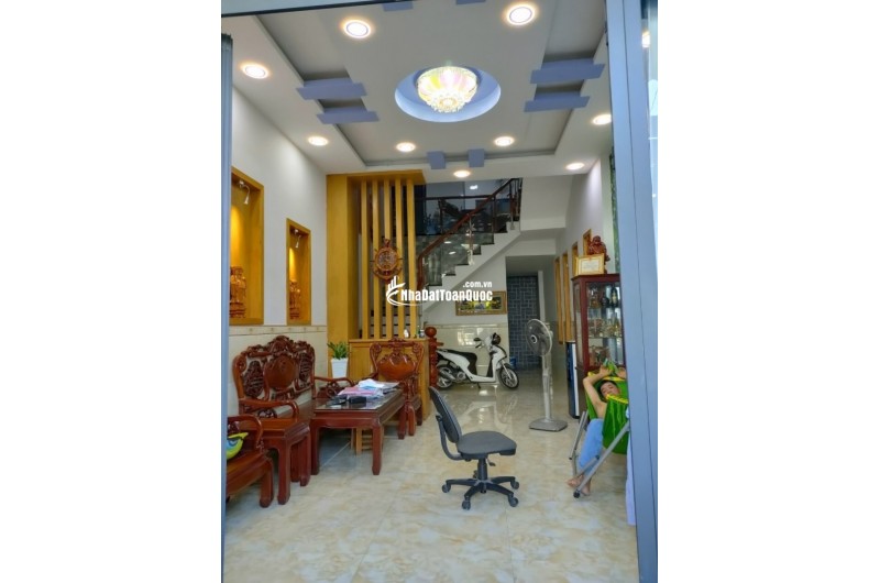 Bán nhà 4 tầng, 56m², 4PN, 5WC, 8.9 tỷ, Q.9, Đỗ Xuân Hợp