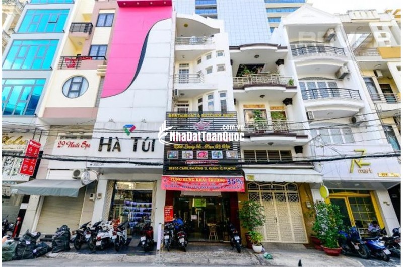Bán nhà mặt phố Cầu Giấy, 7 tầng thang máy, MT khủng 6m,  2 mặt phố đang kinh doanh giá đầu tư