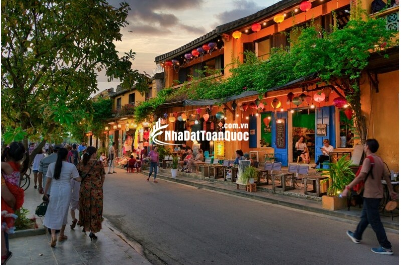 Bán nhà hai bà trưng khu phố cổ hội an