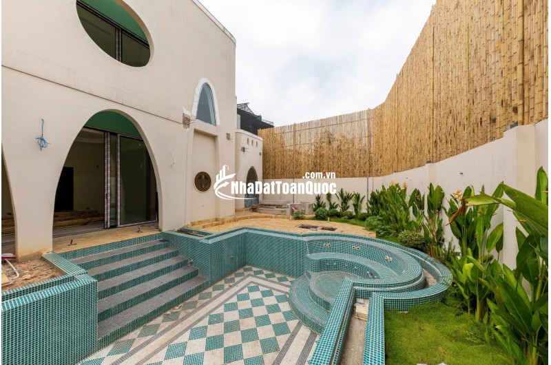 CHÍNH CHỦ BÁN GẤP BIỆT THỰ PHONG CÁCH ĐỘC ĐÁO,THIẾT KẾ ẤN TƯỢNG VỚI DT:480m2.ĐẶNG VĂN BI TP.THỦ ĐỨC