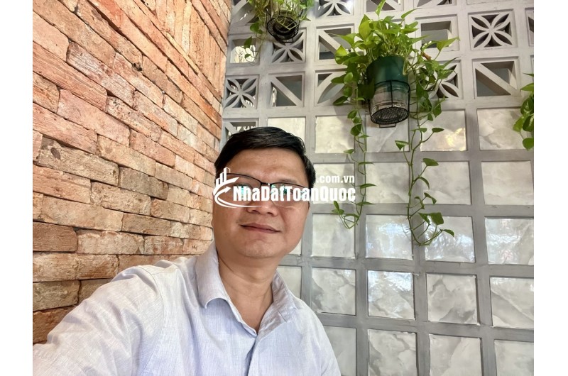 Nhà hẻm ô tô Quận 11, đối diện Đầm Sen. Diện tích 168m², thu nhập cho thuê 25 triệu/tháng. Sổ hồng riêng, giá nhỉnh 7 tỷ – thương lượng chính chủ.