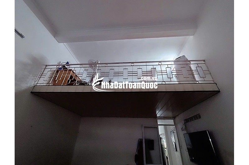 BÁN NHÀ  MẶT TIỀN HOÀNG DIỆU p. VĨNH NGUYÊN RA BIỂN CHỈ 300M.
