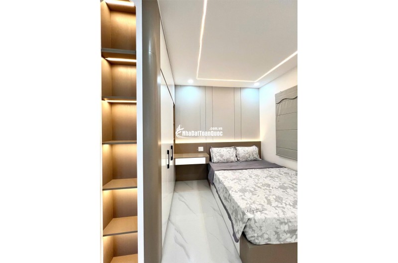 Bán nhanh căn view biển nội thất mới 100% hiện đại Mường Thanh Viễn Triều
